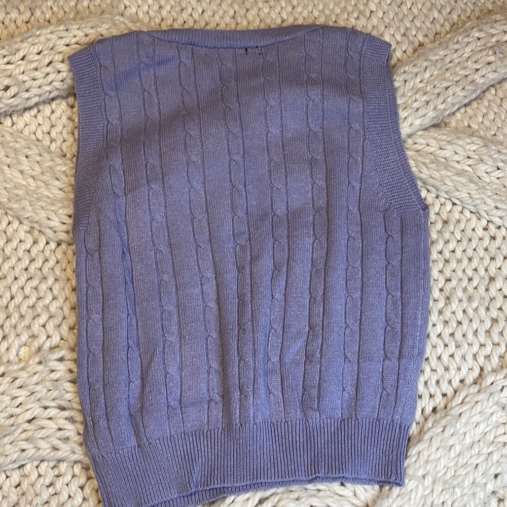 Top - Picture 2 of 2